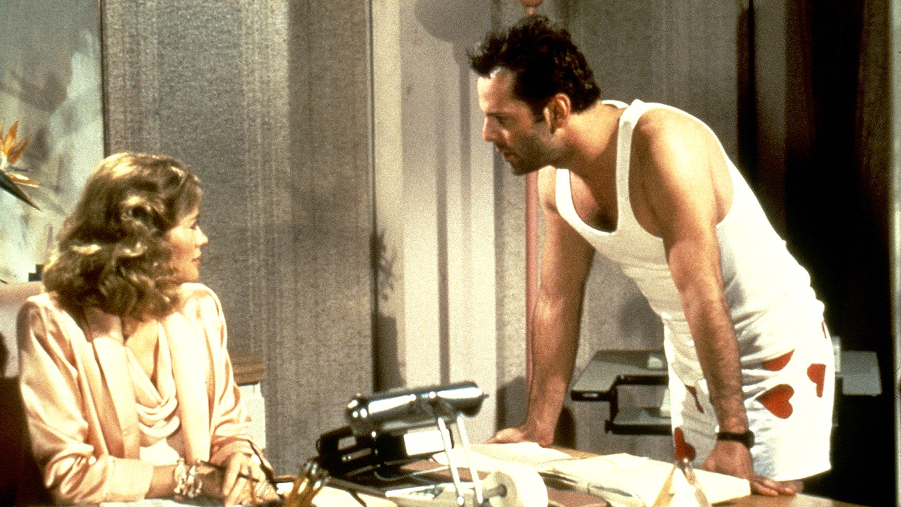 Moonlighting, Bruce Willis, Cybill Shepherd, Season 2, episode 215, 'Witness For the Execution,' March 11, 1986.